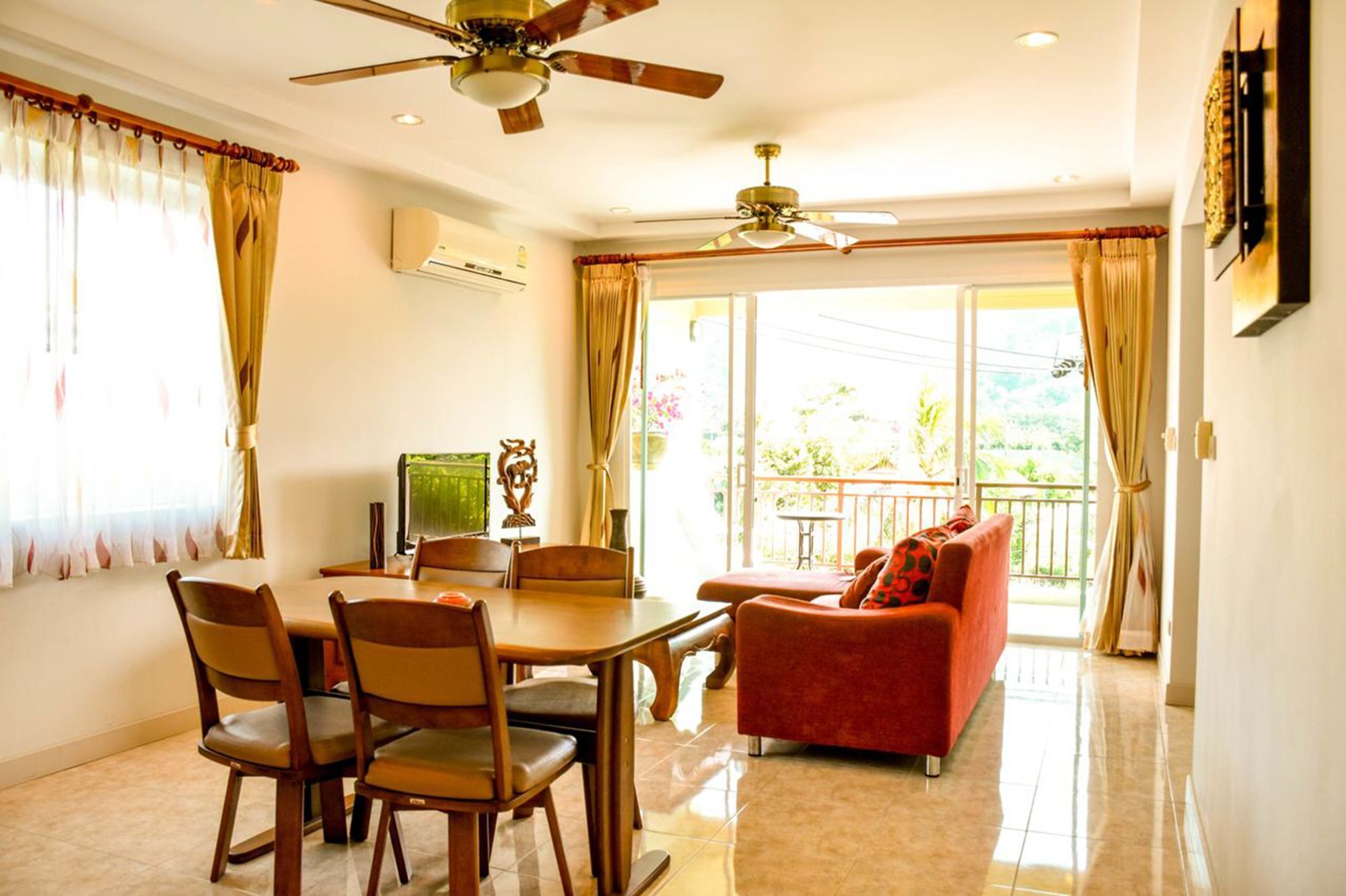 Baan Rosa Bangtao Beach Bang Tao Beach  Exterior photo
